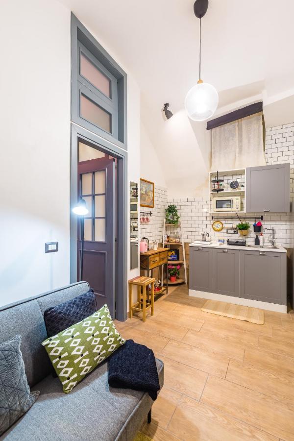 Eccehomo 29 La Casa Di Piero Apartman Nápoly Kültér fotó